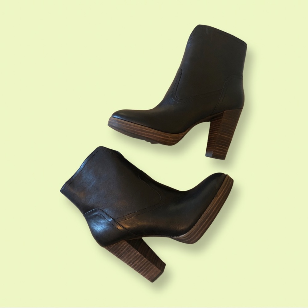 Lucky Brand Queys Black Boots NIB